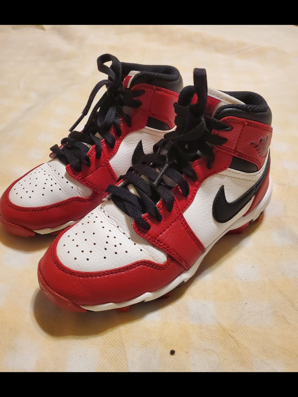 Nike Kids Red White Black High-Top Basketball Sneakers
